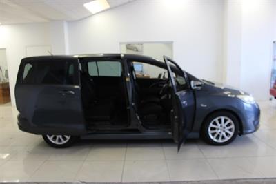 2011 Nissan LAFESTA - Thumbnail