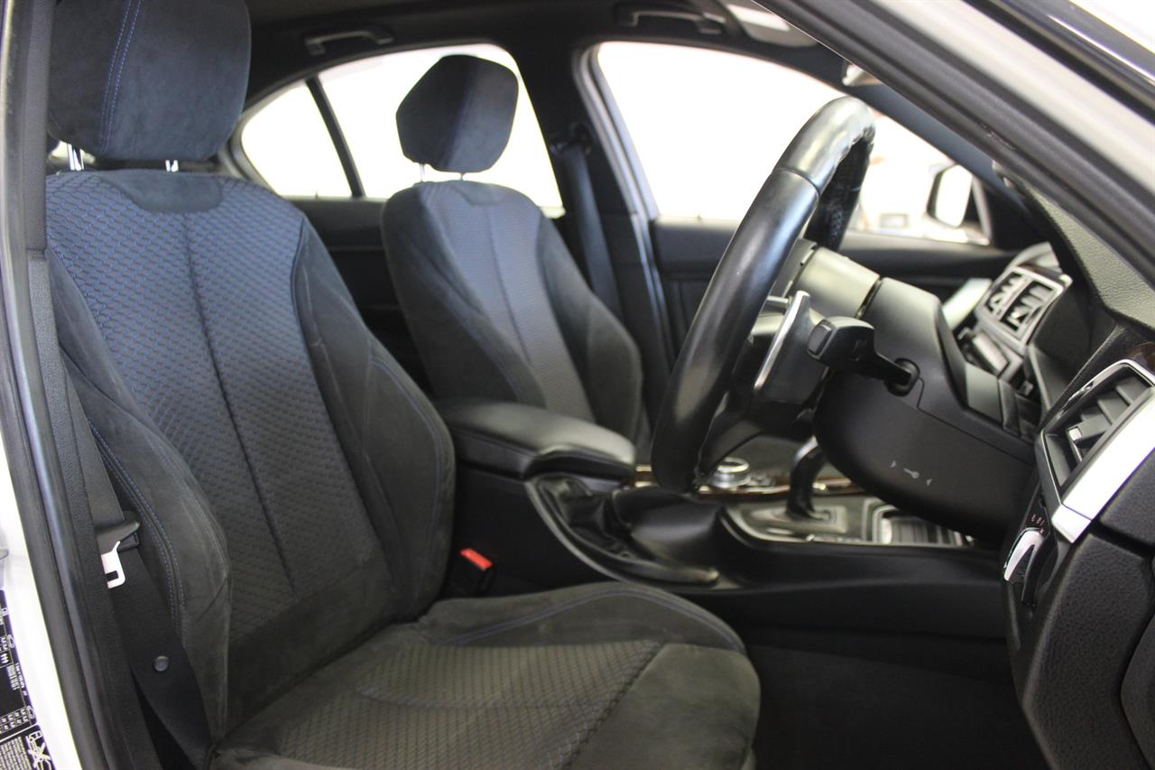2014 BMW 320i