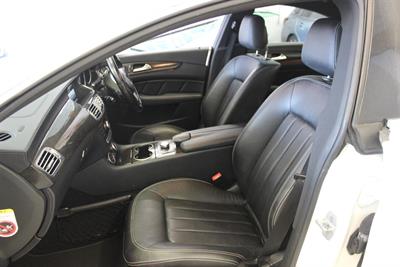 2011 Mercedes-Benz CLS 350 - Thumbnail