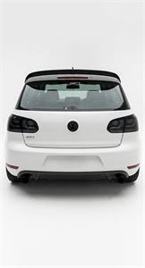 2010 Volkswagen Golf - Thumbnail