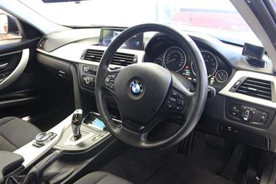 2014 BMW 320i - Thumbnail