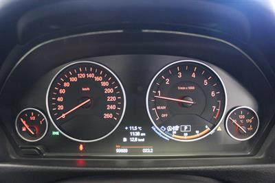2014 BMW 320i - Thumbnail