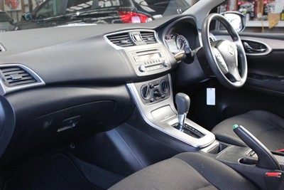 2015 Nissan Pulsar - Thumbnail