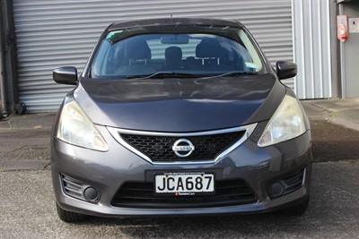 2015 Nissan Pulsar - Thumbnail