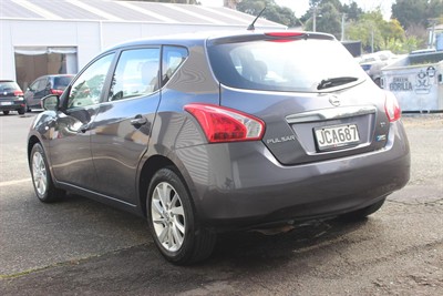 2015 Nissan Pulsar - Thumbnail