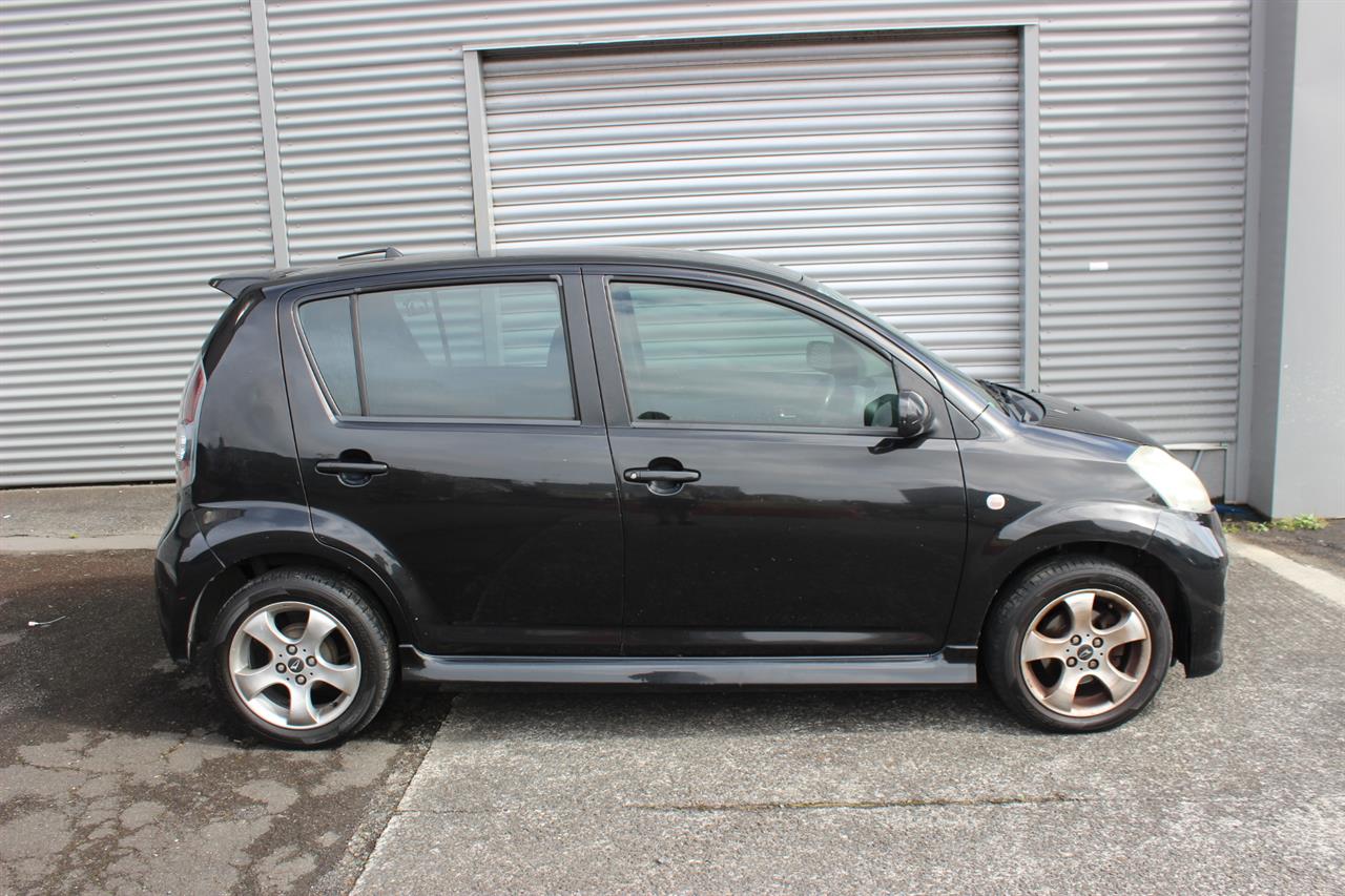 2008 Daihatsu Sirion