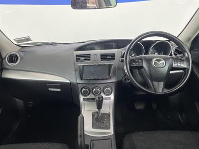 2012 Mazda Axela - Thumbnail