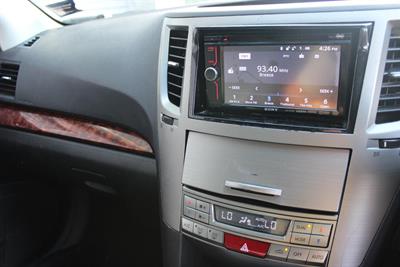 2010 Subaru Legacy - Thumbnail