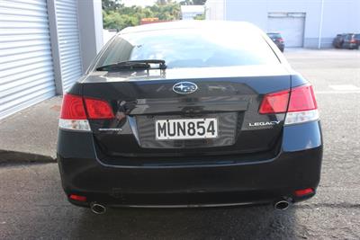 2010 Subaru Legacy - Thumbnail