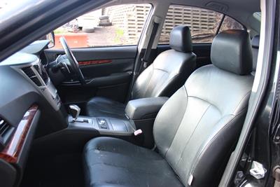 2010 Subaru Legacy - Thumbnail