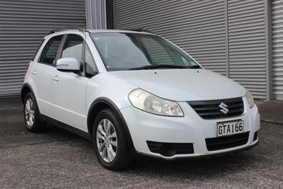 2013 Suzuki Sx4 - Thumbnail