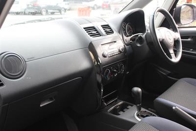 2013 Suzuki Sx4 - Thumbnail