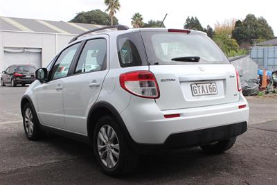 2013 Suzuki Sx4 - Thumbnail
