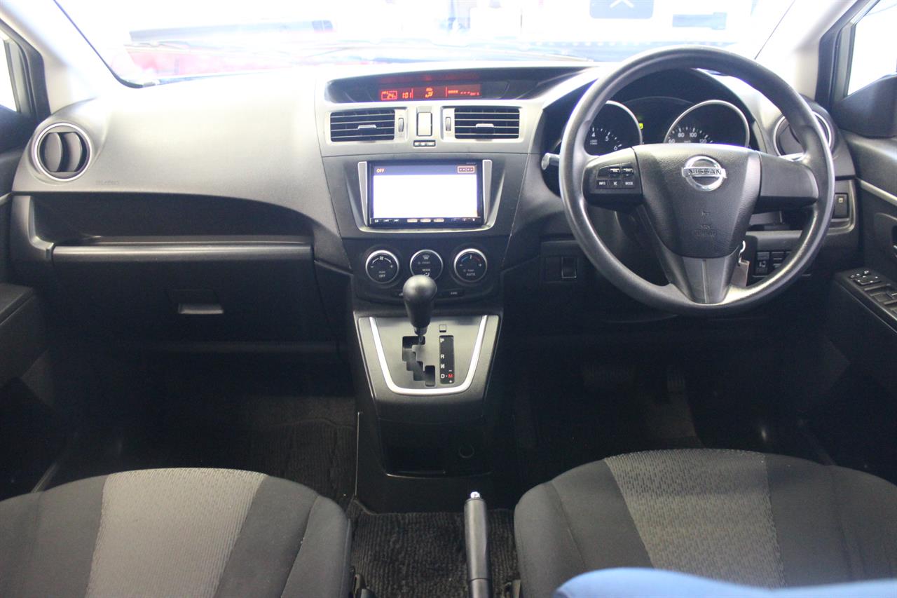 2011 Nissan LAFESTA