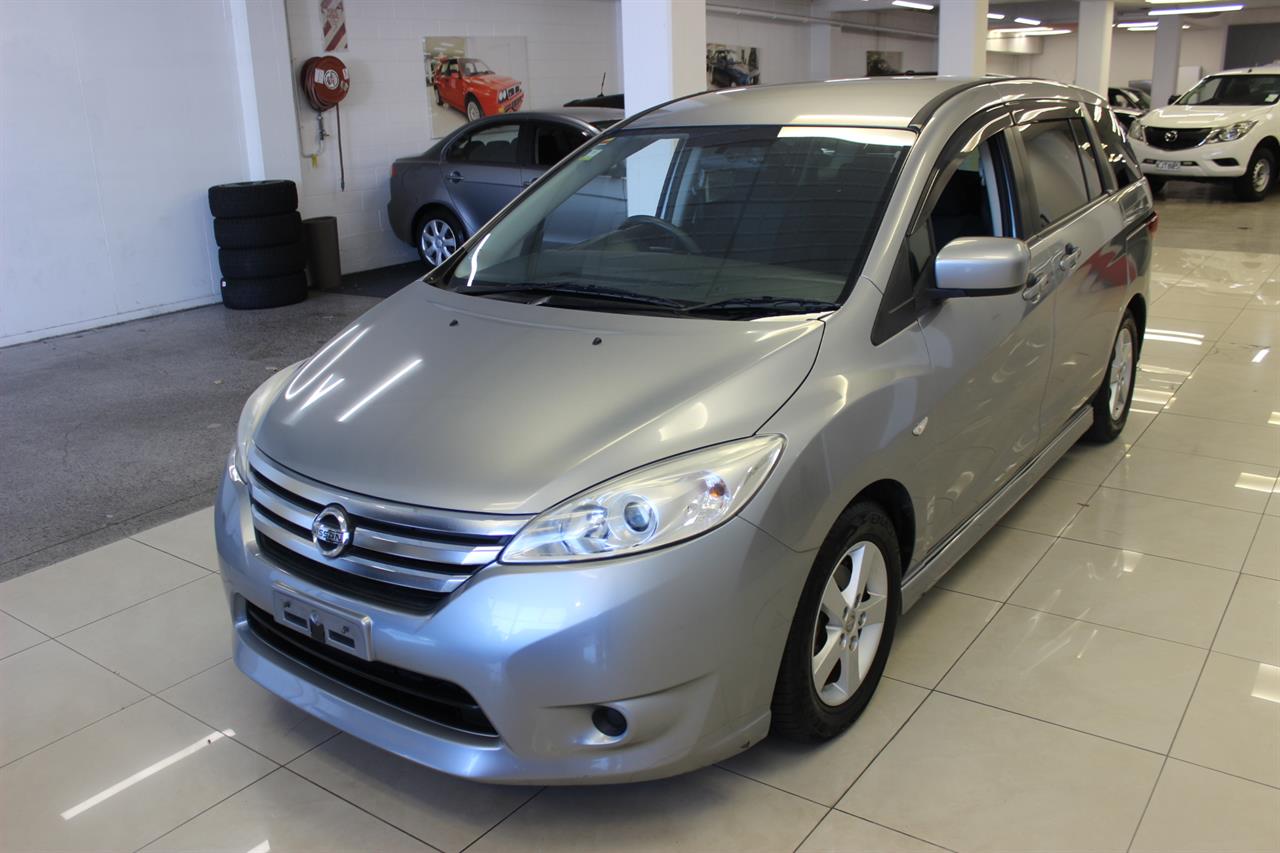 2011 Nissan LAFESTA