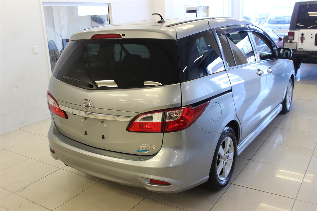 2011 Nissan LAFESTA