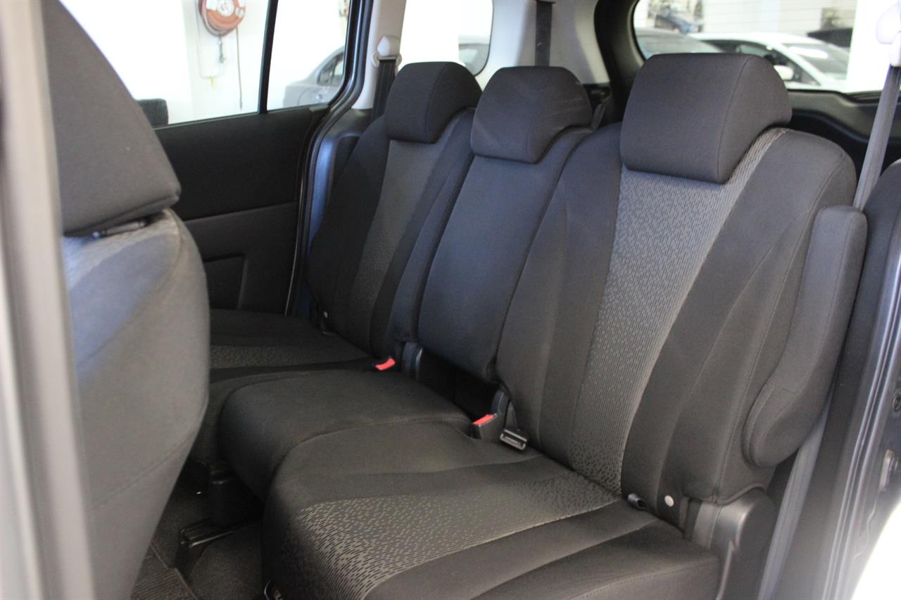 2011 Nissan LAFESTA