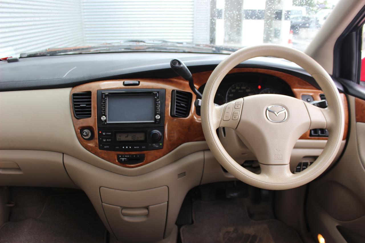 2005 Mazda MPV