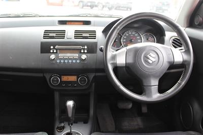 2009 Suzuki Swift - Thumbnail