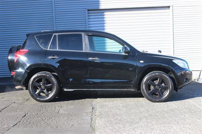 2006 Toyota Rav4 - Thumbnail
