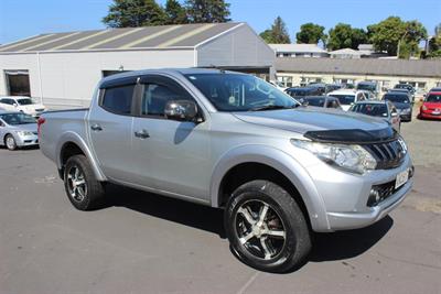 2017 Mitsubishi Triton - Thumbnail