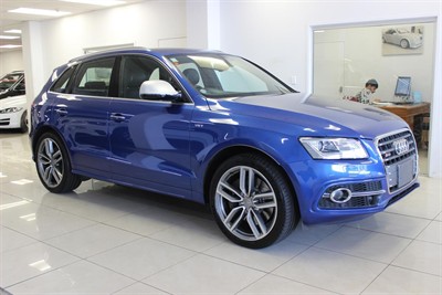 2016 Audi SQ5 - Thumbnail