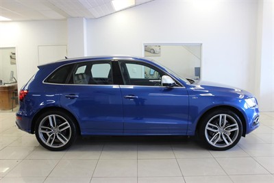 2016 Audi SQ5 - Thumbnail