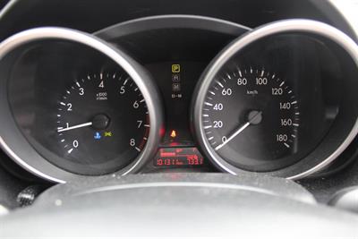 2012 Mazda Premacy - Thumbnail