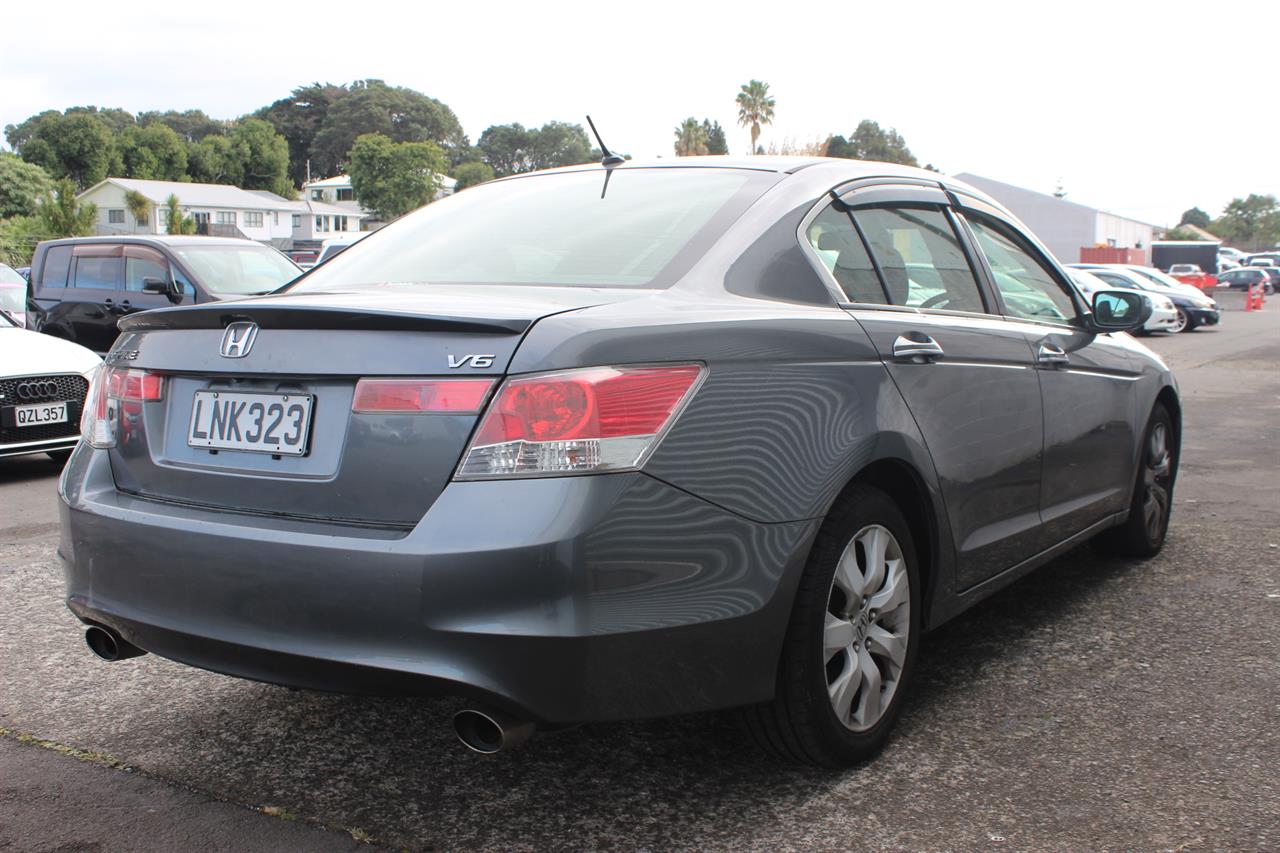 2010 Honda Inspire