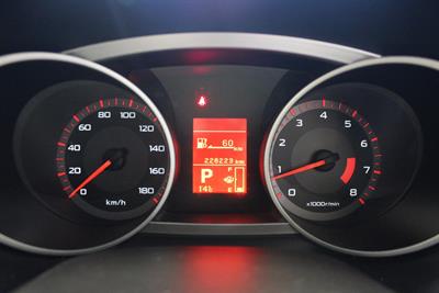 2006 Mitsubishi Outlander - Thumbnail
