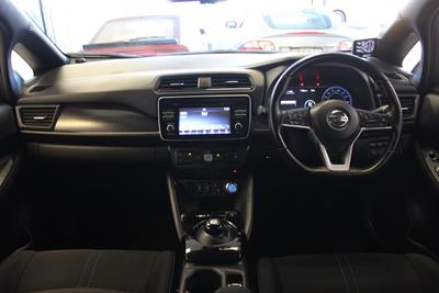2019 Nissan Leaf - Thumbnail