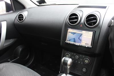 2008 Nissan Dualis - Thumbnail