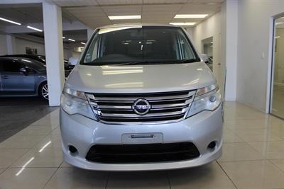 2014 Nissan Serena - Thumbnail