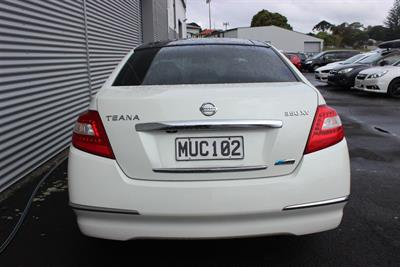 2010 Nissan Teana - Thumbnail